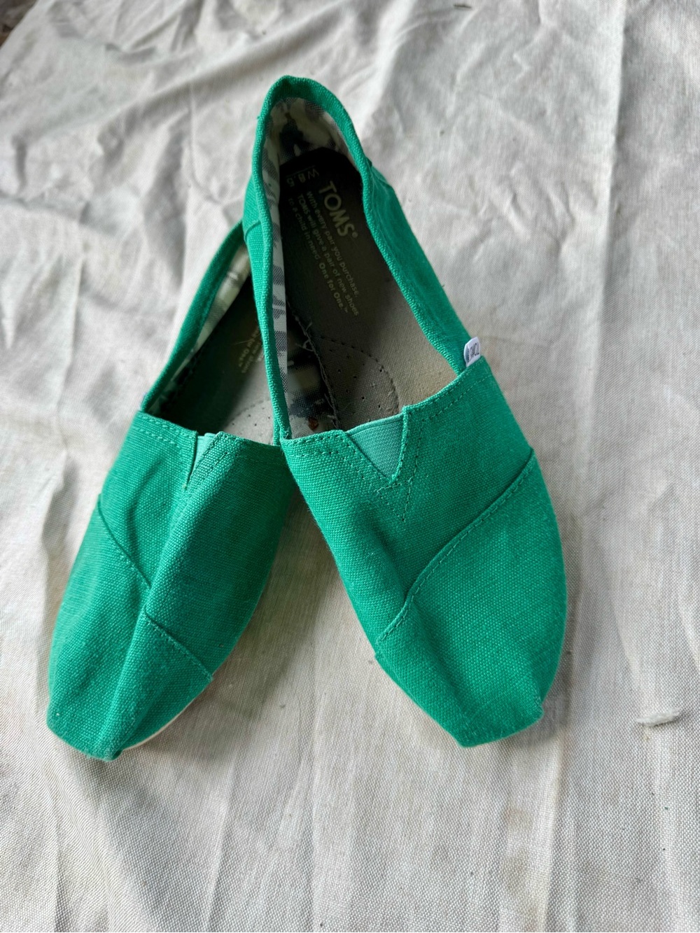TOMS Green Canvas Slip-On Moccasins